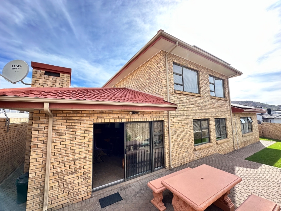 4 Bedroom Property for Sale in Diaz Beach Western Cape